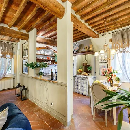 Casa Kathy Smart And Convenient Luxury Apartman