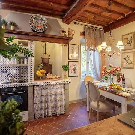 Casa Kathy Smart And Convenient Luxury Apartman